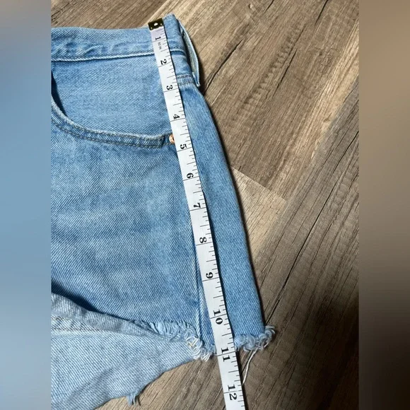 Levi's 501 Jean Shorts - Size W25 - Picture 12 of 14